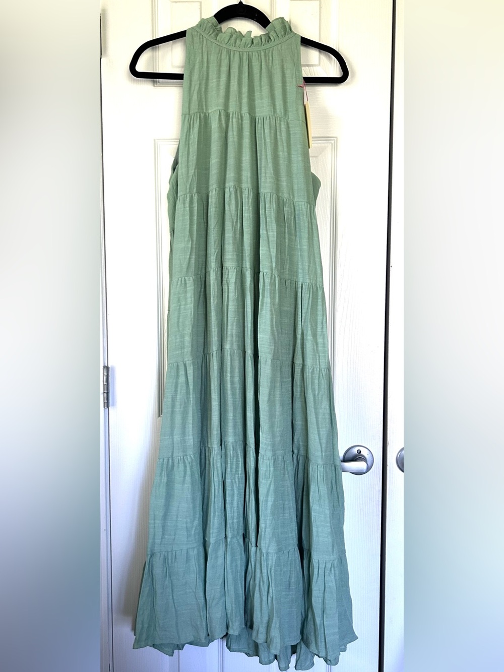 Entro Sage Green Tiered Ruffle Neck Maxi Dress Size Medium NWT